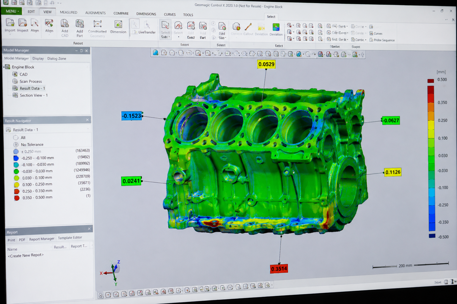 Farbige Abweichungskarte eines gescannten Bauteils im Vergleich zum CAD-Soll-Modell